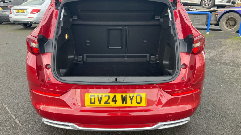 Vauxhall Grandland 1.2 Turbo Ultimate 5dr Petrol Hatchback